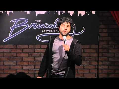 Comedy Time - Bad Look Alike (Stand Up Comedy)