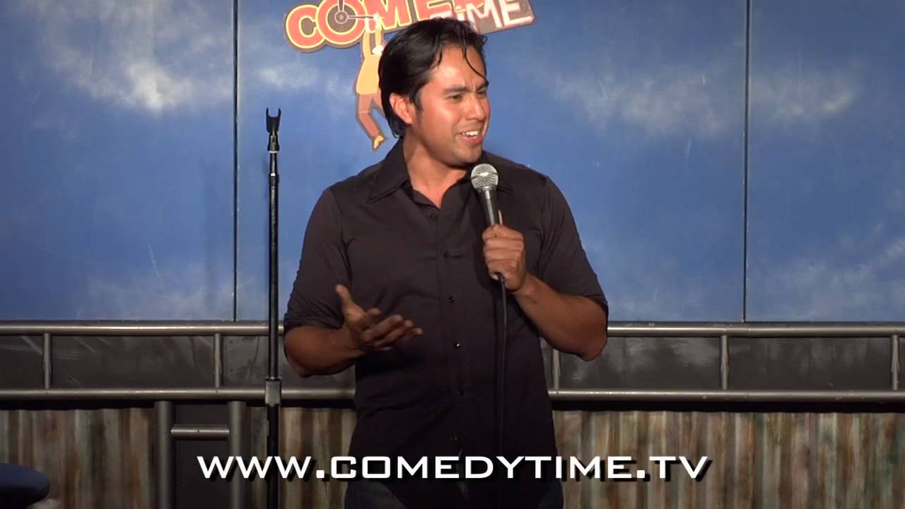 Comedy Time - Lakers Fans R a Riot