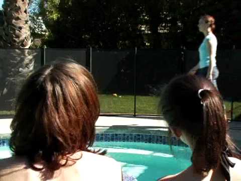 Comedy Time - Roscoe the Party Dog: Pool Party