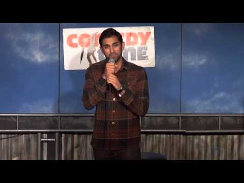Comedy Time - Violent Girl Songs (Stand Up Comedy)
